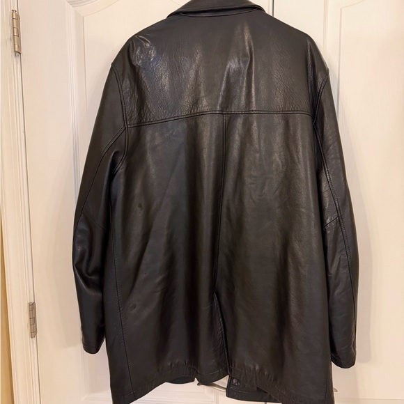 Andrew Marc Classic Black Soft sleek Leather Jacket Like New condition! - Picture 4 of 4